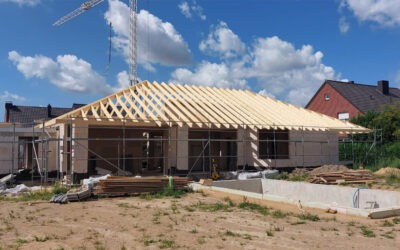 Dachstuhl |  Neubau-Bungalow mit Dachstuhl